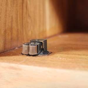 Aparador Vandana Radiant Zenova de madera de acacia y metal - Product Image 4