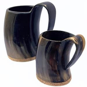 Mug en corne de buffle d'inspiration médiévale, fait main, naturel, style Viking, tasse à bière, vaisselle rustique, décoration d'intérieur - Product Image 3