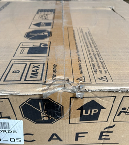 เตาอบไมโครเวฟแบบฝังในตู้ รุ่น G-E C-a-f-e C-WL112P3RD5 ขนาด 24 ลิตร สีดำ - Product Image 2