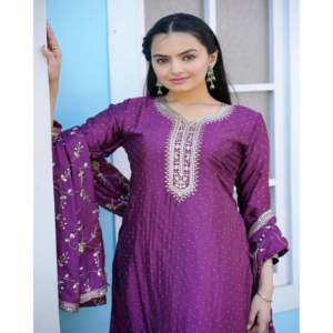 Conjunto de traje de fiesta para mujer de diseñador Secuencia bordada y piedra trabajada - Product Image 3