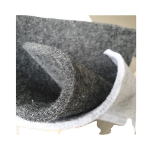 Poinçon à aiguille non tissé en feutre, pour sac de plantation de canapé fabriqué au Vietnam par 100%, matériau de haute qualité - Product Image 1