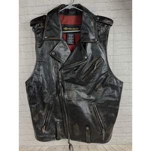 Gilet de motard vintage en cuir véritable noir avec patch brodé au dos, fermeture éclair sur le devant et finition vieillie pour homme - Product Image 1