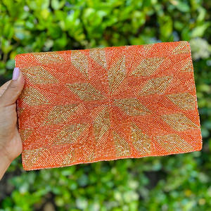 กระเป๋าคลัทช์ทรงดาวประดับลูกปัดเรขาคณิต สีแดงทอง ปิดด้วยแม่เหล็ก ขนาดสั่งทำได้ ผ้าไหม กันน้ำ พับได้ ป้องกันการโจรกรรม สำหรับงานปาร์ตี้ - Product Image 3