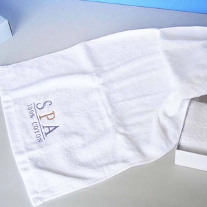 Hot Sale Cotton Multi Color Embroidery 100 % Cotton <b>Towel</b> - Product Image 2