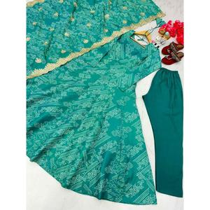 PANTALON DE ROBE DE TRAVAIL À IMPRIMÉ NUMÉRIQUE EN SOIE ATTRACTIVE AVEC CIEL DUPATTA - Product Image 3