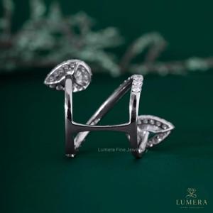 Bague ouverte de luxe en argent sterling 925 avec diamant taille poire et halo, ajustable, pour femme, bague de cocktail audacieuse - Product Image 2