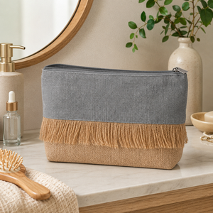Pochette de toilette en toile de jute grise à franges, 225 GSM, en coton recyclé laminé, avec fermeture éclair, 28x16x5 cm, logo personnalisé, commandes en gros - Product Image 6