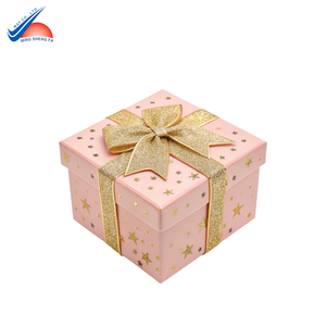 Boîte cadeau carrée de luxe sur mesure |   Noeud en ruban |   Impression de logo - Product Image 4