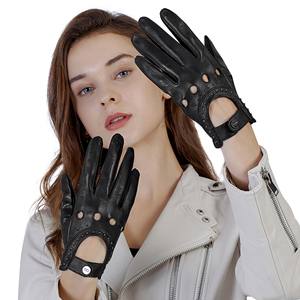 Gants de conduite vintage en cuir pour hommes et femmes, gants de course personnalisés en cuir véritable, gants de conduite respirants perforés - Product Image 1