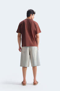 T-shirt homme marron de haute qualité à prix abordable, design OEM, coton, manches courtes, style streetwear moderne, léger. - Product Image 2