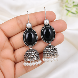 Pendientes Jhumka de Plata Oxidada con Perlas de Ónix Negro al por Mayor, Pendientes Colgantes Bohemios Étnicos Hechos a Mano para Mujer, Joyería de Moda India - Product Image 3