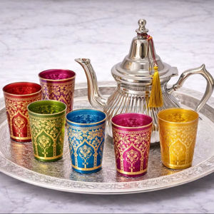 Service à thé marocain 6 verres, un plateau, une théière, dans un coffret cadeau - Product Image 1