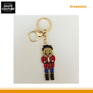 Exportador Indio que Vende Ampliamente Adornos Colgantes Festivos para Decoración del Hogar de 6.5 cm - Llavero Cascanueces a un Precio de Mercado Impresionante - Product Image 6