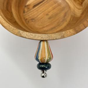 Tazón de madera de acacia de buena calidad con asa con cuentas para utensilios de cocina y hoteles, procedente de la India, al precio más bajo. - Product Image 4