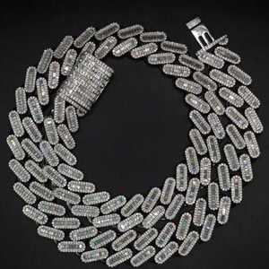 จี้เพชรโมอิสซาไนต์รูปตัวอักษรสไตล์ฮิปฮอปสีเงินแบบกำหนดเองสำหรับผู้ชาย เครื่องประดับแบบ Iced Out เหมาะเป็นของขวัญวันเกิด ผ่านการทดสอบแล้ว - Product Image 2