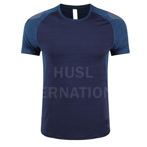 T-shirt de sport personnalisé coupe ajustée 100 % coton, débardeur de musculation vierge pour l'entraînement athlétique - Product Image 1