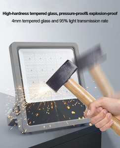 Projecteur à faisceau large de 60° pleine puissance, 150 watts, avec boîtier gris pour grands projets de construction - Product Image 5