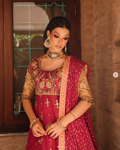 Elegant Women's <b>Red</b> Silk <b>Lehenga</b> Choli With Embroidery Traditional Pakistani <b>Wedding</b> Wear Floor-Length Loose Fit All Season - Product Image 2