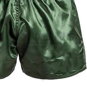 Nouveauté - Short de boxe en satin vert léger et sophistiqué avec taille élastique confortable pour le Muay Thai - Product Image 5