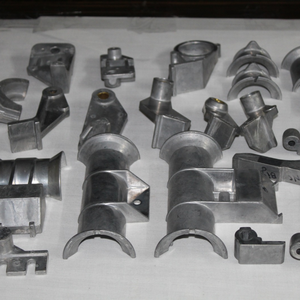 Componentes Metálicos Estructurales de Alta Resistencia, Duraderos y Resistentes al Desgaste, Piezas de Repuesto para Telares Mecánicos de Aluminio Fundido Personalizadas OEM de Fábrica - Product Image 1