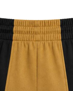Shorts de sport pour femmes noir et jaune moutarde, séchage rapide, respirant, taille élastique, pour la gym, le fitness, les vêtements de sport décontractés - Product Image 6