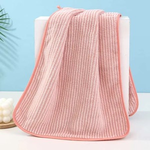 Serviette de toilette de luxe en coton épais ultra doux pour salle de bain, spa, gym, avec logo personnalisé, fournisseur en gros, serviette de toilette en coton rayée - Product Image 1