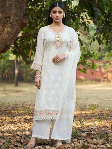 Hot Sale <b>Women</b> Ethnic Motifs Chikankari Embroidered Pure Cotton <b>Kurta</b> Palazzo Dupatta Set for Family Available At Export Price - Product Image 5