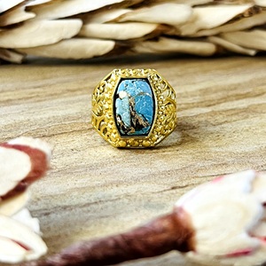 Dernier design : Bague gothique turquoise en laiton pour femme, plaquée or 18 carats, sertie clos, filigrane, style statement, design unique - Product Image 1