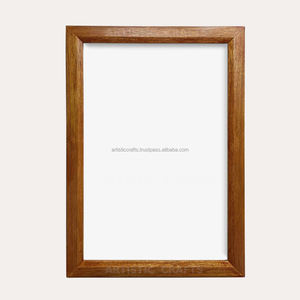 Cadre photo en bois rectangulaire vertical fait main, design minimaliste pour table, blanc avec accents dorés, décoration intérieure, photo personnalisée - Product Image 2