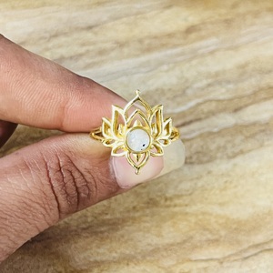 Top Style Demanding Lotus Moonstone <b>Ring</b> Floral Brass Gold Plated <b>Statement</b> <b>Ring</b> Vintage Bohemia Flower Design Wholesale <b>Ring</b> - Product Image 4
