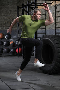 Camisetas Deportivas para Hombre, Camisetas de Compresión para Ejercicio al Aire Libre, con Logotipo Personalizado - Product Image 5