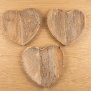 Bandeja de madera de mango de lujo con forma de corazón, bandeja de madera para uso en el hogar y la cocina, bandeja para dulces y bocadillos para uso en el hogar, la cocina y restaurantes. - Product Image 6
