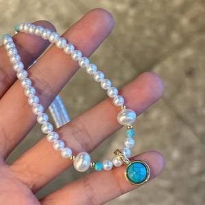 Collar con Colgante de Moda Otoño Invierno para Mujer, Nuevo, de Alta Gama, Lujoso, con Turquesa Natural de Agua Dulce, Sensación de Lujo Ligero - Product Image 2