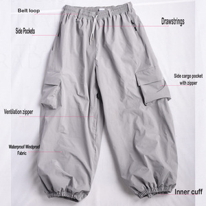 Pantalon de ski cargo ample et imperméable personnalisé pour homme, style streetwear, avec poches cargo, coupe large et décontractée - Product Image 3