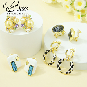 Bold Fashion America Style 14K Gold Plated <b>Crystal</b> Drop <b>Earrings</b> High Quality Irregular Unique Hoop <b>Earring</b> For Bulk Sale - Product Image 2