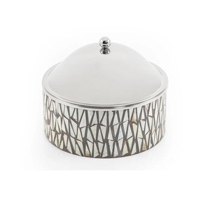 Elegante Olla de Plata para Almacenamiento de Alimentos con Diseño Clásico de Vajilla Redonda, Decoración para Servir Comida, Apta para Lavavajillas - Product Image 3