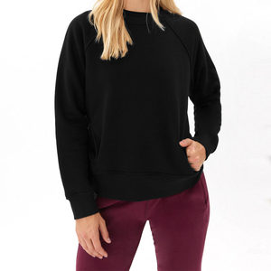 Sudadera Personalizada al por Mayor para Mujer, Color Azul Marino Sólido con Parche de Cuero, Servicio de Diseño Personalizado OEM - Product Image 6