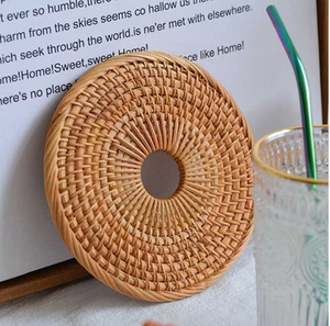 Sous-verres en rotin faits à la main de haute qualité, design créatif, très demandés, pour la protection de la table, style bohème - Product Image 1