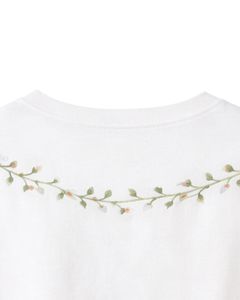 Camiseta Corta Blanca Bordada para Mujer, de Algodón, Manga Corta, Informal, Veraniega, con Estampado Floral, Holgada, Estilo Urbano, Venta al Por Mayor - Product Image 5