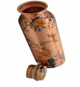 Botella compacta y miniatura de cobre con un acabado de espejo de alto brillo para facilitar su transporte. Disponible a precios de mayorista. - Product Image 5