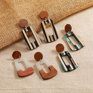 Pendientes de Resina Epoxi de Diseño, Hechos a Mano, Ligeros, Joyería Moderna y Elegante, Regalo para Mujer, Venta al Por Mayor - Product Image 5
