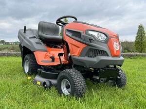 Tondeuse autoportée commerciale Husqvarna Premium 22 CV, plateau de coupe de 48 pouces, moteur durable, autopropulsée, pour une coupe efficace de l'herbe et la mulching - Product Image 5