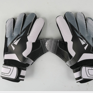 Gants de gardien de but de football professionnels confortables avec protections pour les doigts - Product Image 6