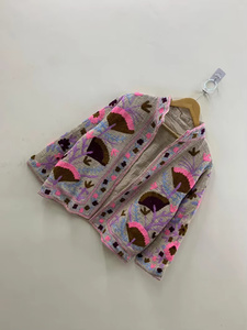 Chaqueta de Invierno Abierta al Frente, Estilo Bohemio Étnico, Bordada a Mano con Hilo de Algodón y Diseño Floral Suzani, Transpirable - Product Image 1