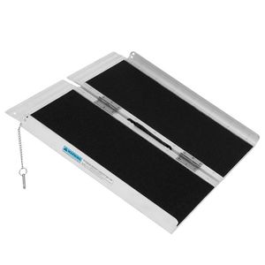 Rampa Pieghevole in Alluminio Antiscivolo da 2 Piedi per Scooter per Disabili, Rampa Portatile per Soglie con Superficie Antiscivolo, Dispositivo Ausiliario per Sedie a Rotelle - Product Image 2
