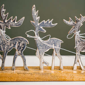 Luxury Aluminium & Mango Wood Reindeer Sleigh <b>Christmas</b> Decor with Wooden Base Traditional Handicraft - Product Image 3