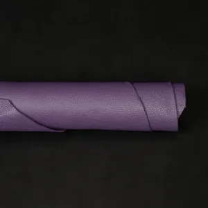 Cuir véritable grainé violet foncé pour la fabrication de sacs à main, chaussures, portefeuilles et projets de création originaux de qualité supérieure. - Product Image 4