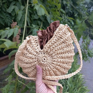 Bolso de Rafia Tejido a Crochet, Bolso Tipo Concha, Bolso Pequeño Hecho a Mano, Estilo Boho, Bolso de Playa con Cierre de Botón, Impermeable, Unisex - Product Image 1