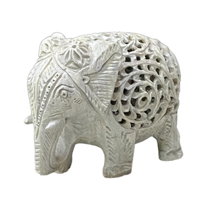 Statue d'éléphant en pierre de savon artisanale |   Figurine d'éléphant sculptée |   Décoration d'intérieur bohème |   Sculpture d'animal en cadeau - Product Image 1