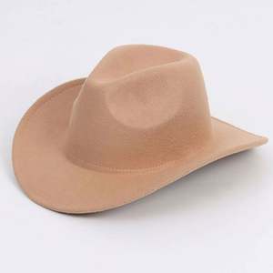Sombreros de Vaquero de Paja al por Mayor, Venta Directa, Precio Moderado, Sombrero de Vaquero de Paja Personalizado para Hombre con Correa de Cuero - Product Image 3
